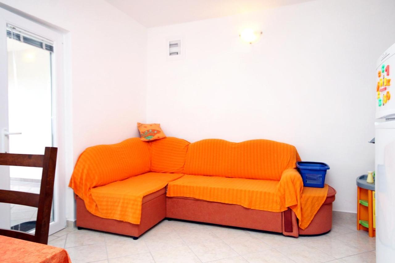 Apartments With A Parking Space Seline, Paklenica - 6603 Starigrad Paklenica Exterior photo